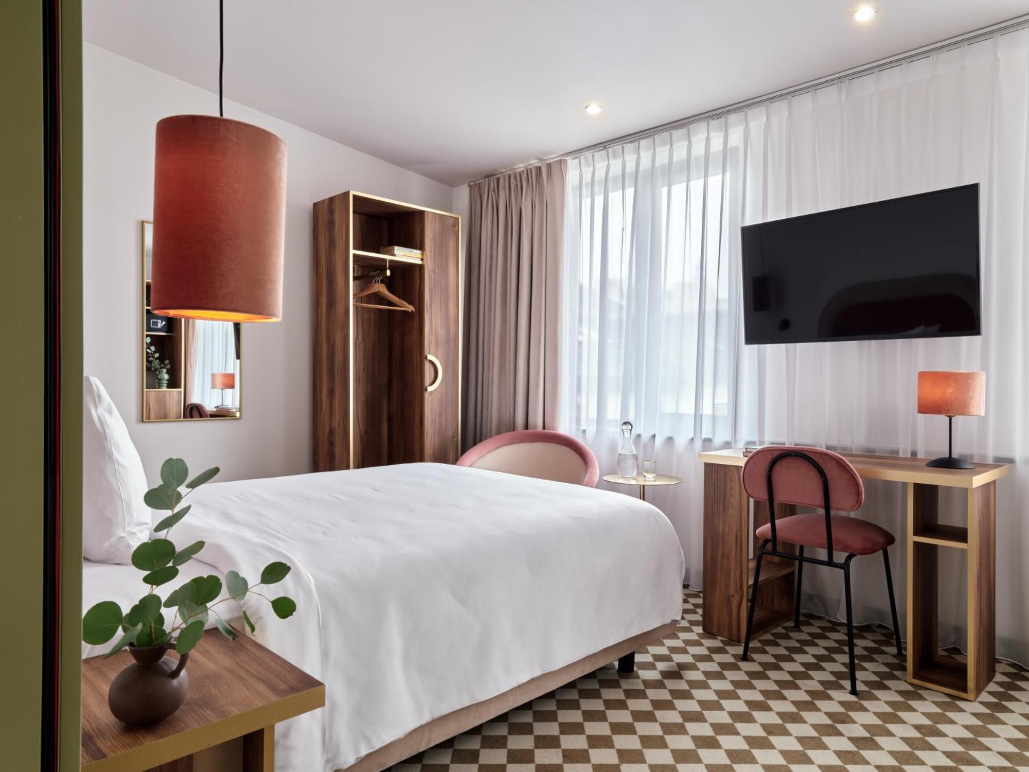 Standard Single Room